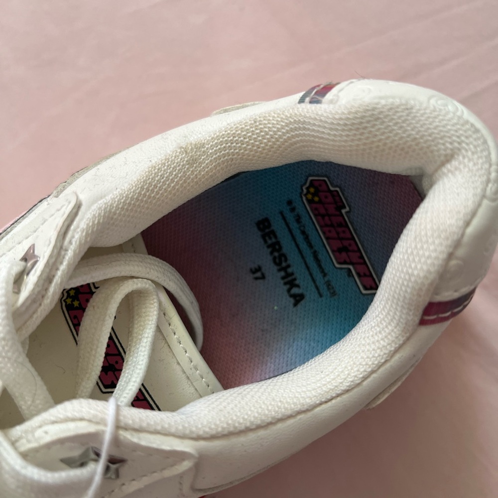 Bershka x Powerpuff Girls White and Pink Platform Sneakers - Picture 4 of 6